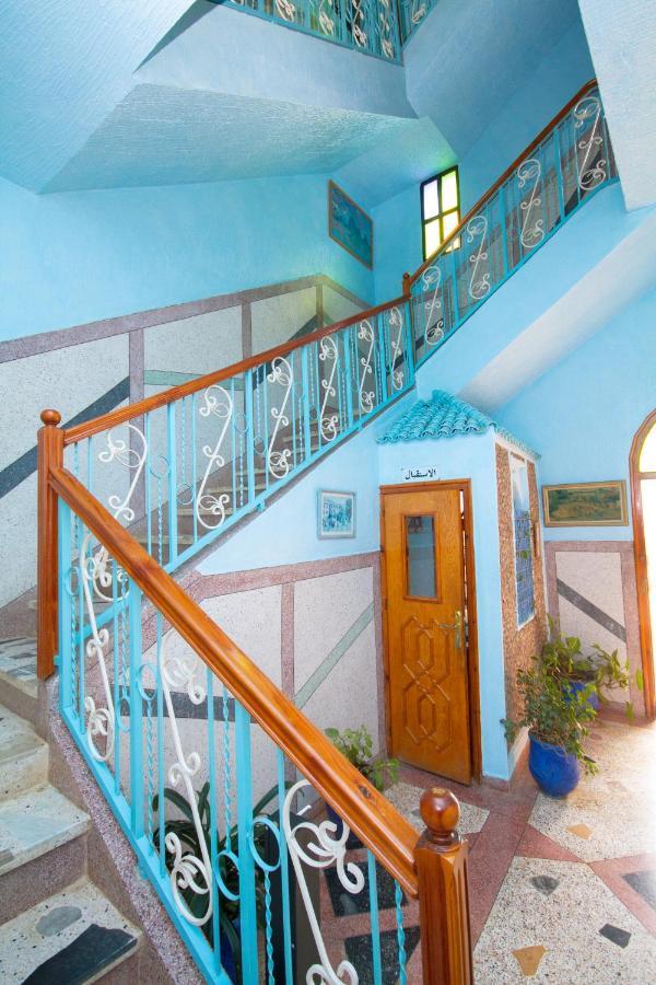 Hotel Touraghine 셰프샤우엔 외부 사진
