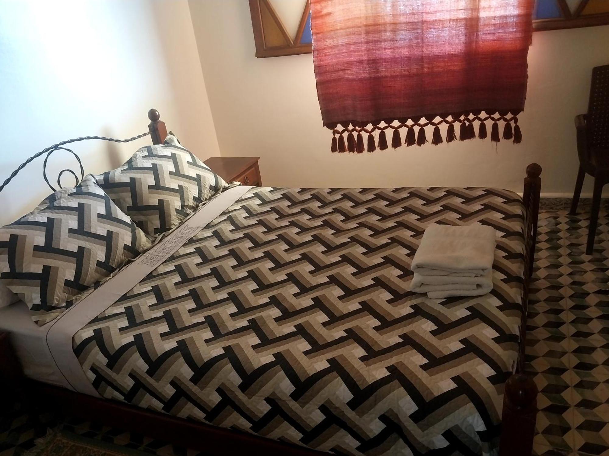 Hotel Touraghine 셰프샤우엔 외부 사진